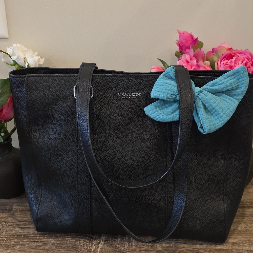 COACH HUDSON DOUBLE HANDLE TOTE#8157 WITH HANDMADE BOW BY JOJOSTYLES - Picture 5 of 10